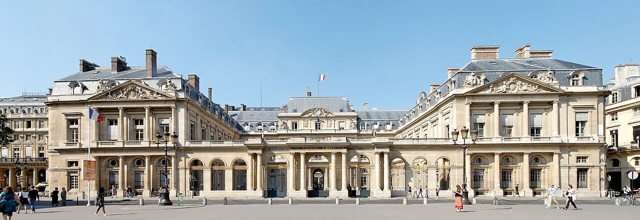 Palais-Royal & Colonnes de Buren