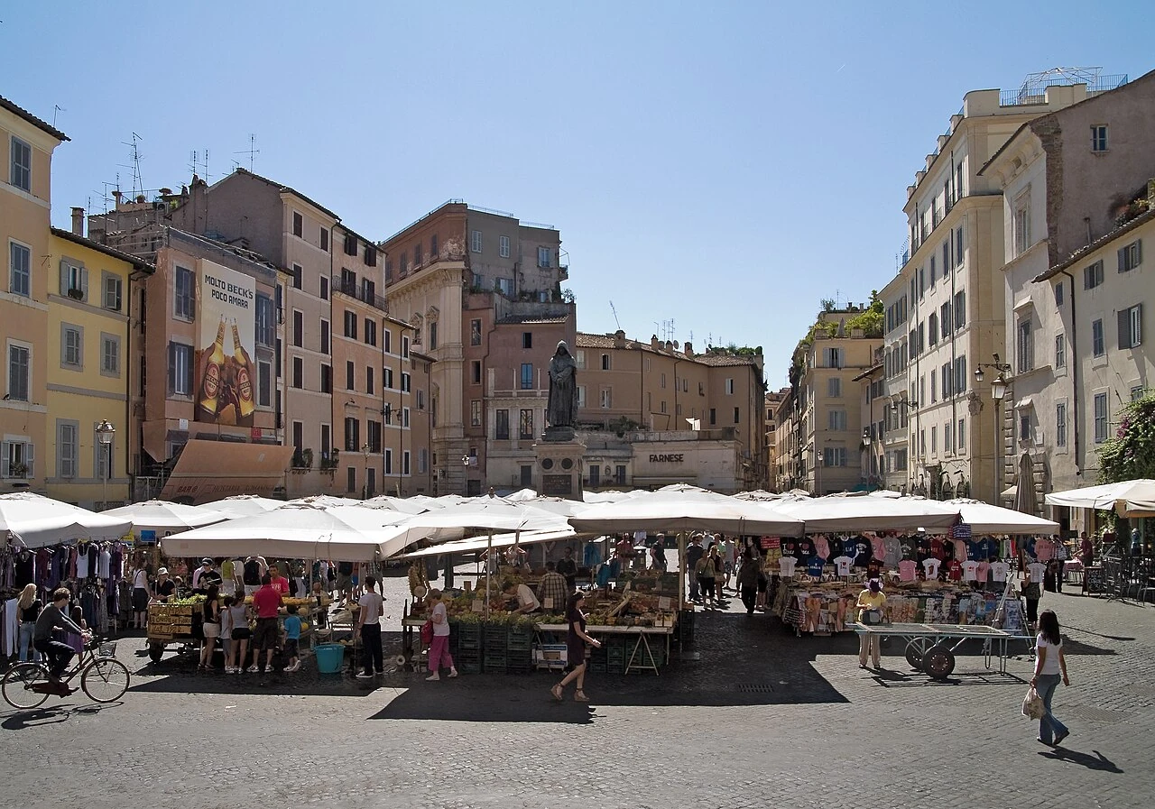 Campo de' Fiori & Statue of Giordano Bruno